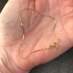 14k Solid Yellow Gold Bracelet 6.75” Long